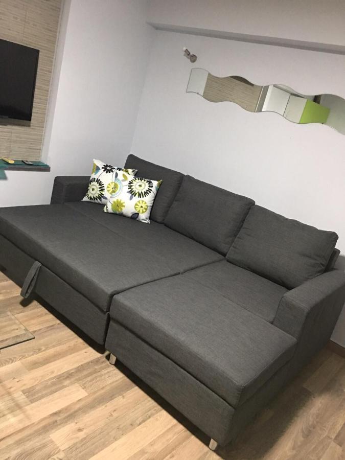 Apartament With Garden *